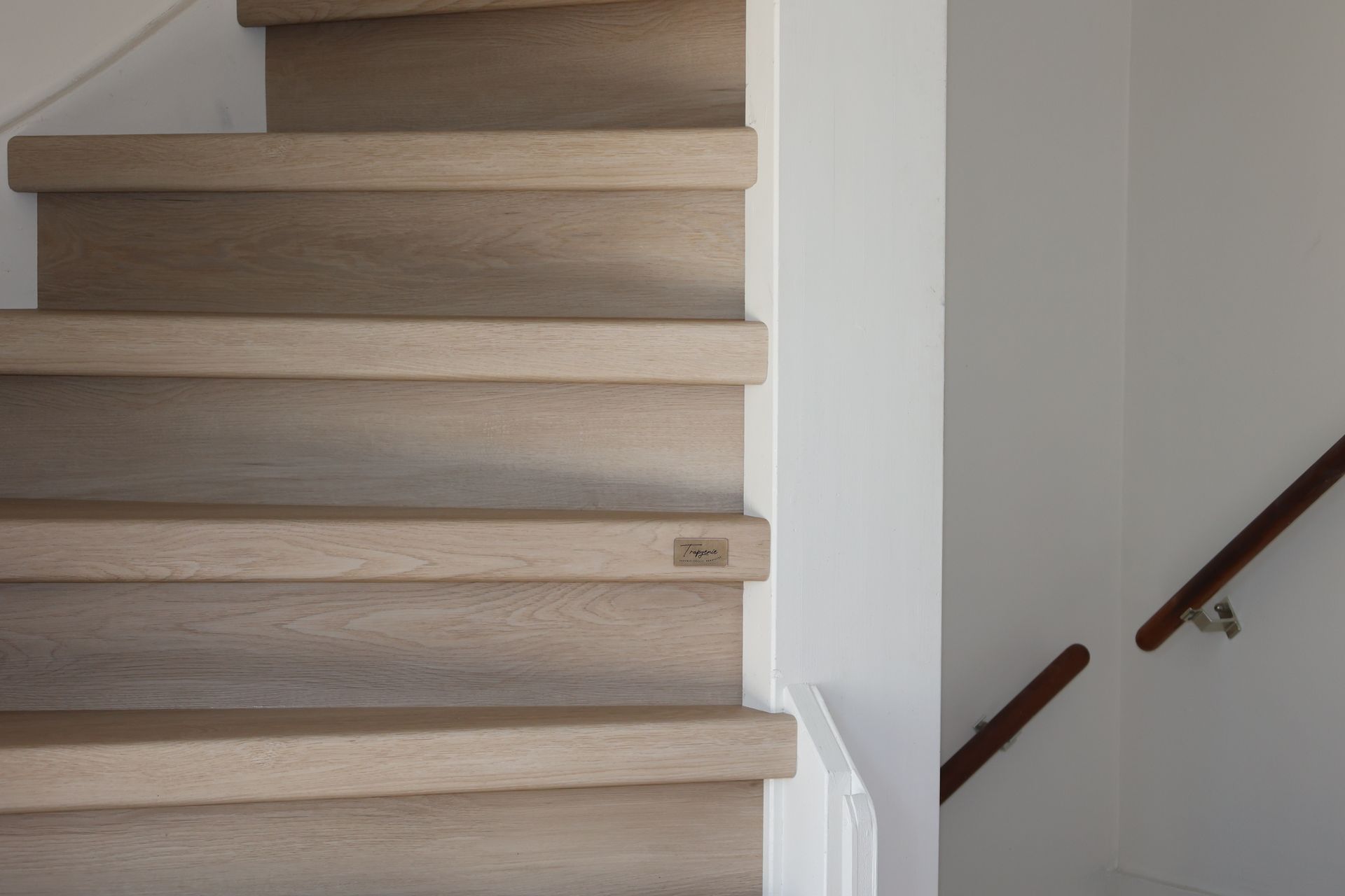 Traprenovatie met houtdecor door Trapgenie