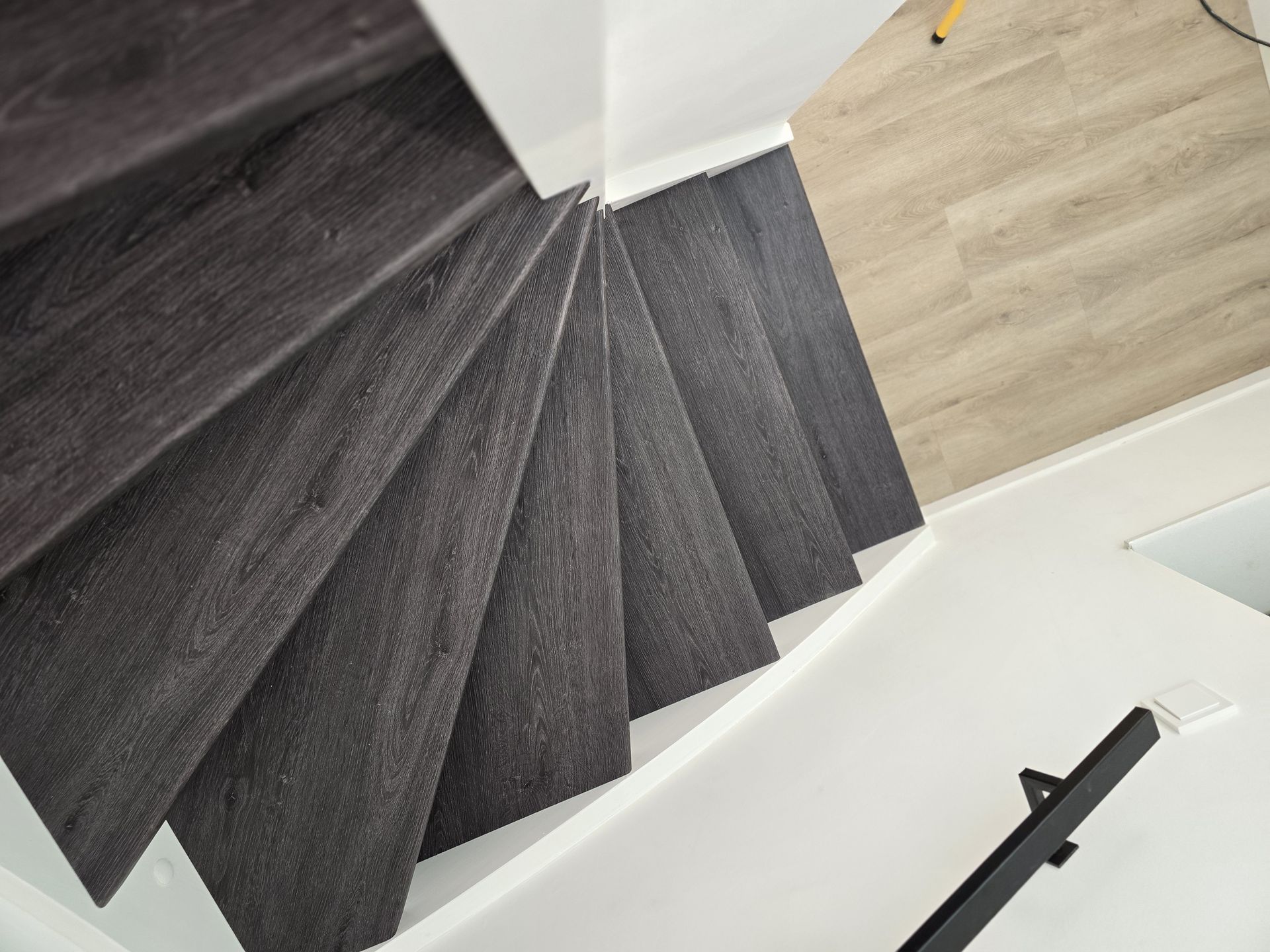 Afgewerkte traprenovatie uit de Premium PVC galerij van Trapgenie